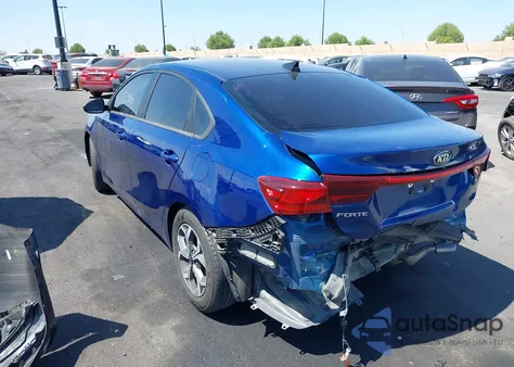 2020 Kia Forte Lxs z USA, uszkodzony, nr VIN 3KPF24AD7LE259349